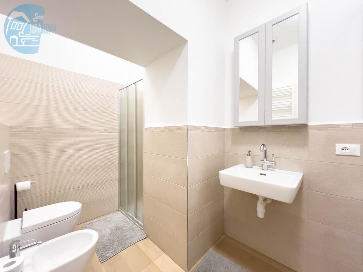 Imbriani 4S Tirabora Short Rent Apartment ตรีเอสเต ภายนอก รูปภาพ